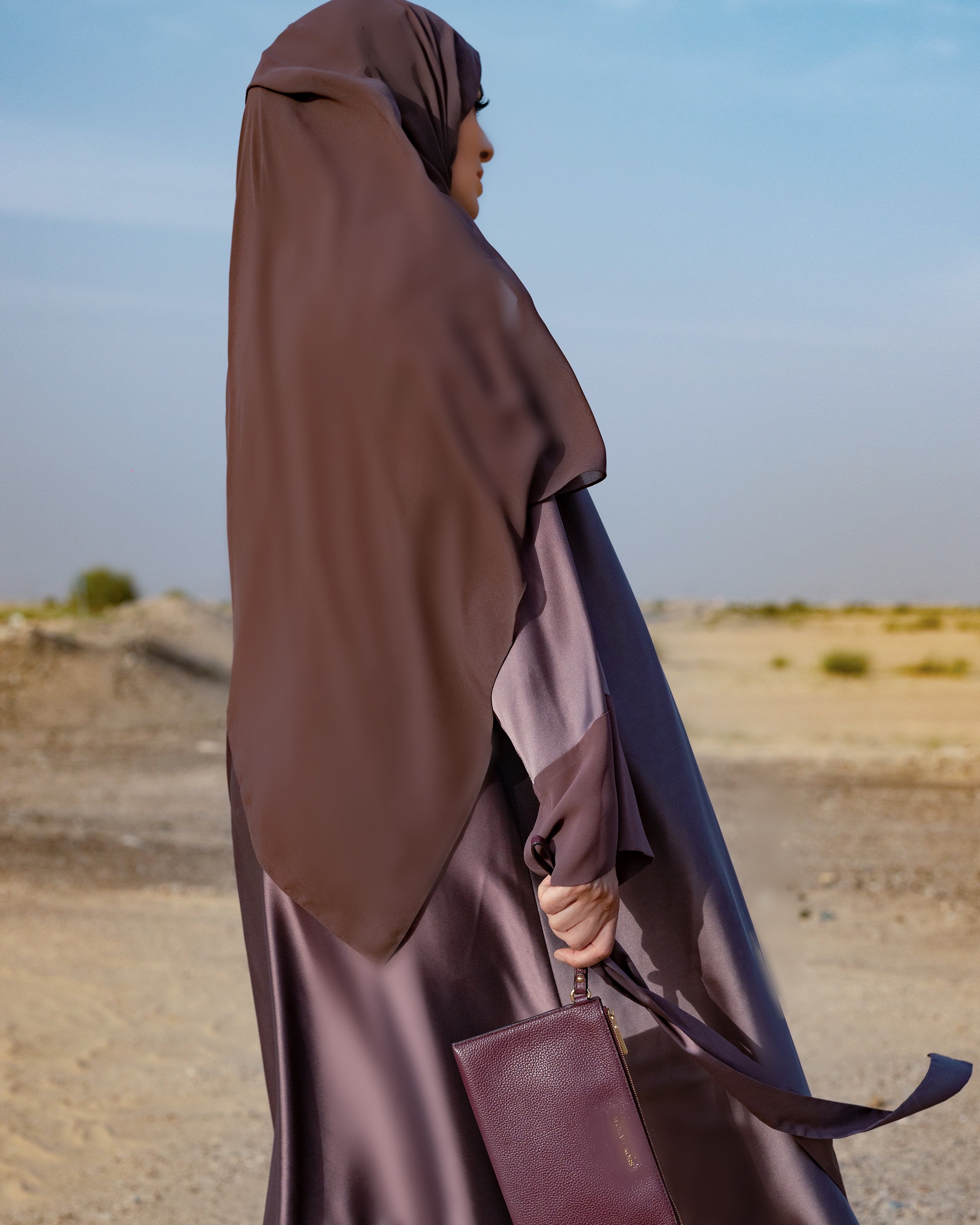 Satin Abaya Diva